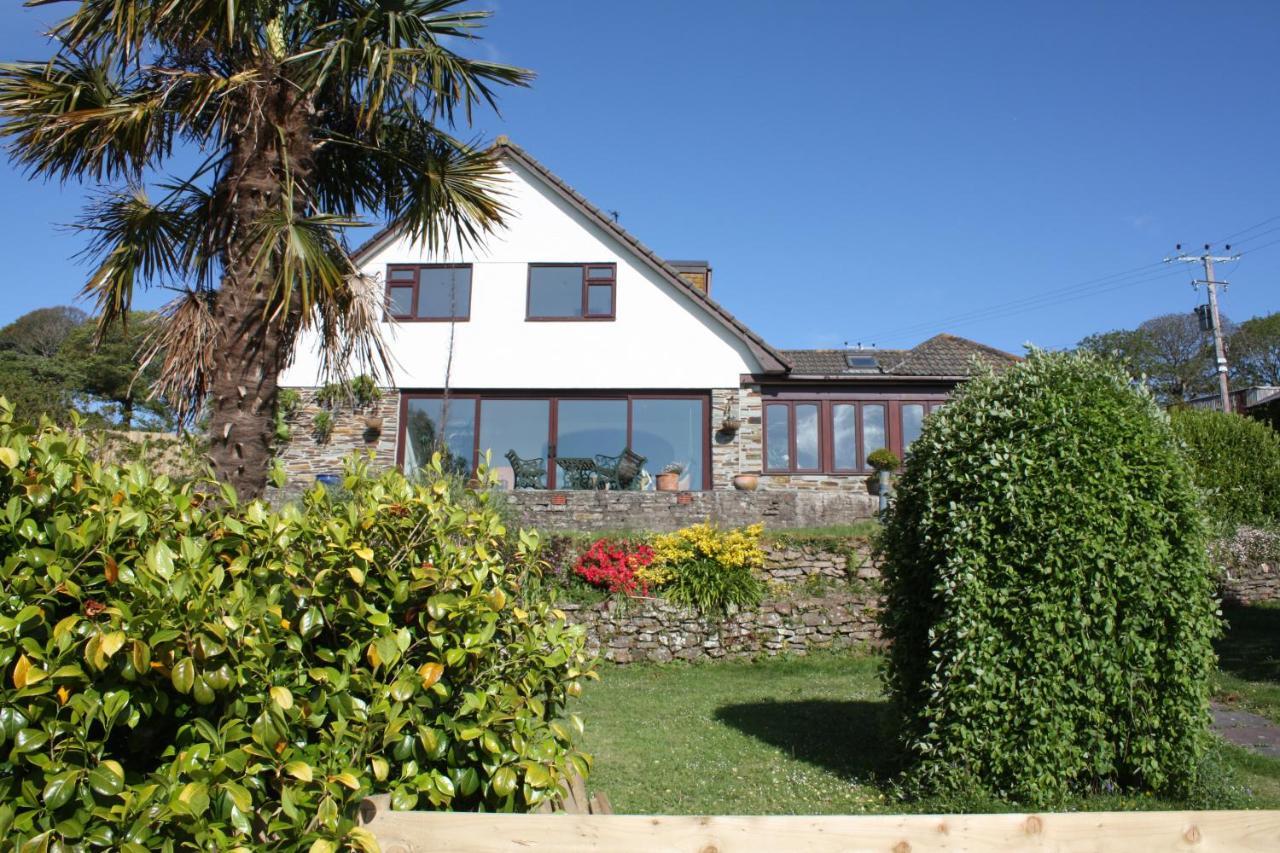 Kerryanna Country House Bed And Breakfast เมวากิสซีย์ ภายนอก รูปภาพ